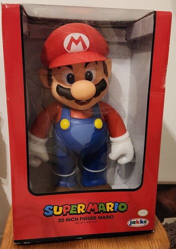 Nintendo super mario statue - nintendo,